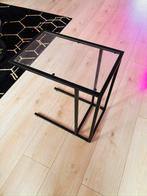 Laptop table ikea vittsjö, Ophalen, Zo goed als nieuw