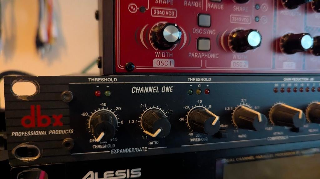 DBX 266XL Compressor, Ophalen of Verzenden, Zo goed als nieuw, Compressor