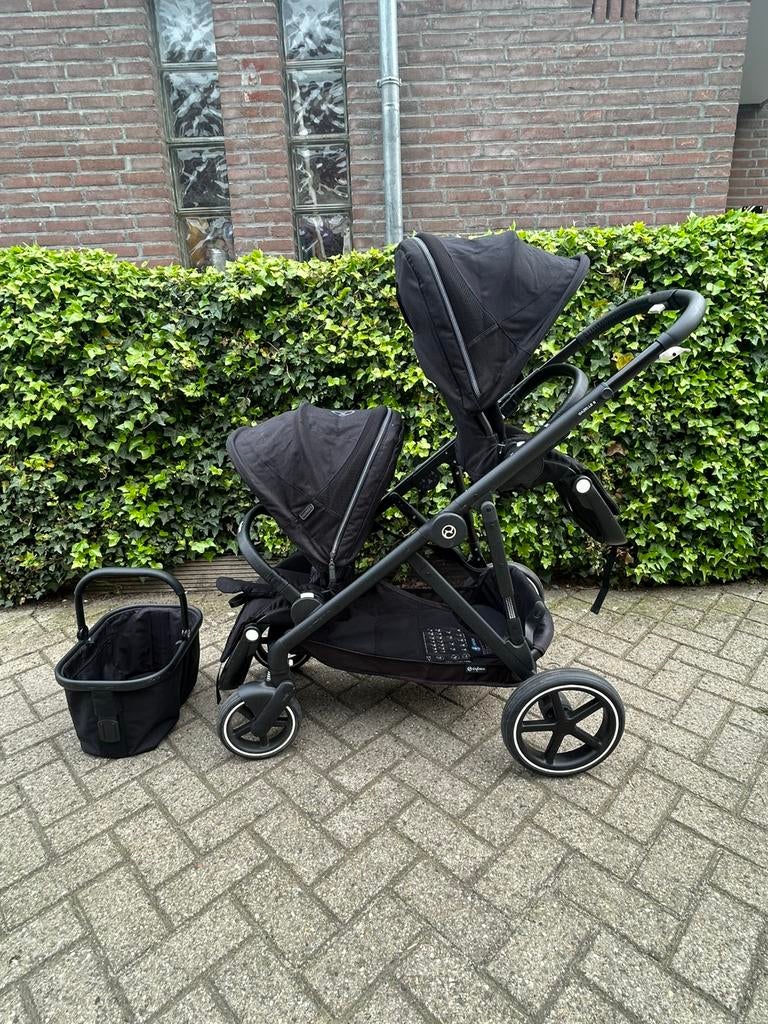 Cybex Gazelle S Black Moon + 2e zitje, Kinderen en Baby's, Kinderwagens en Combinaties, Ophalen, Zo goed als nieuw