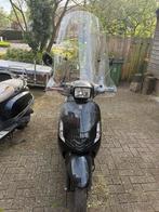 Twee scooters voor opknapper of onderdelen, Fietsen en Brommers, Brommeronderdelen | Scooters, Ophalen, Gebruikt, Overige typen