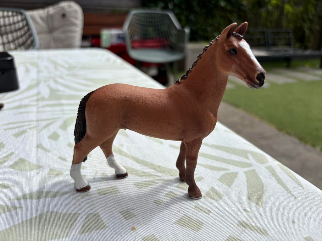 Schleich 13837 Hannover Hengst, Ophalen of Verzenden, Zo goed als nieuw, Paard, Beeldje of Figuurtje