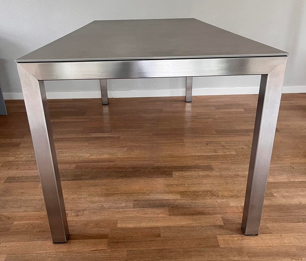 Bert Plantagie Pedro eetkamertafel, Overige materialen, Modern, strakke vormgeving, 200 cm of meer, Zo goed als nieuw