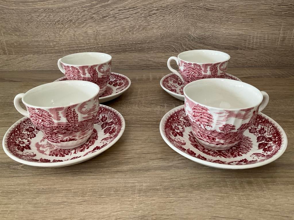 Vier kopjes en vier schotels., Ophalen of Verzenden