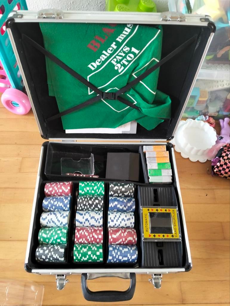 Pokerset in koffer, Ophalen, Gebruikt