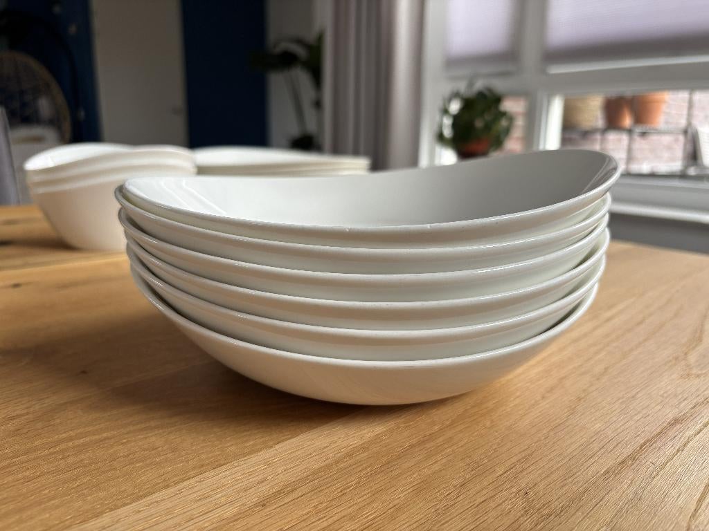 -= SKYN designservies diepe borden 21986 =-, Ophalen, Zo goed als nieuw, Bord(en), Overige stijlen