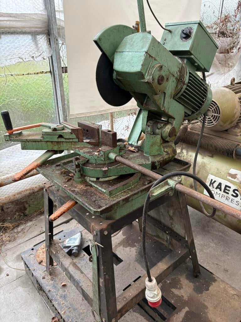 Metaal afkortzaag, Ophalen of Verzenden, Zo goed als nieuw, Afkortzaag, 30 tot 70 mm