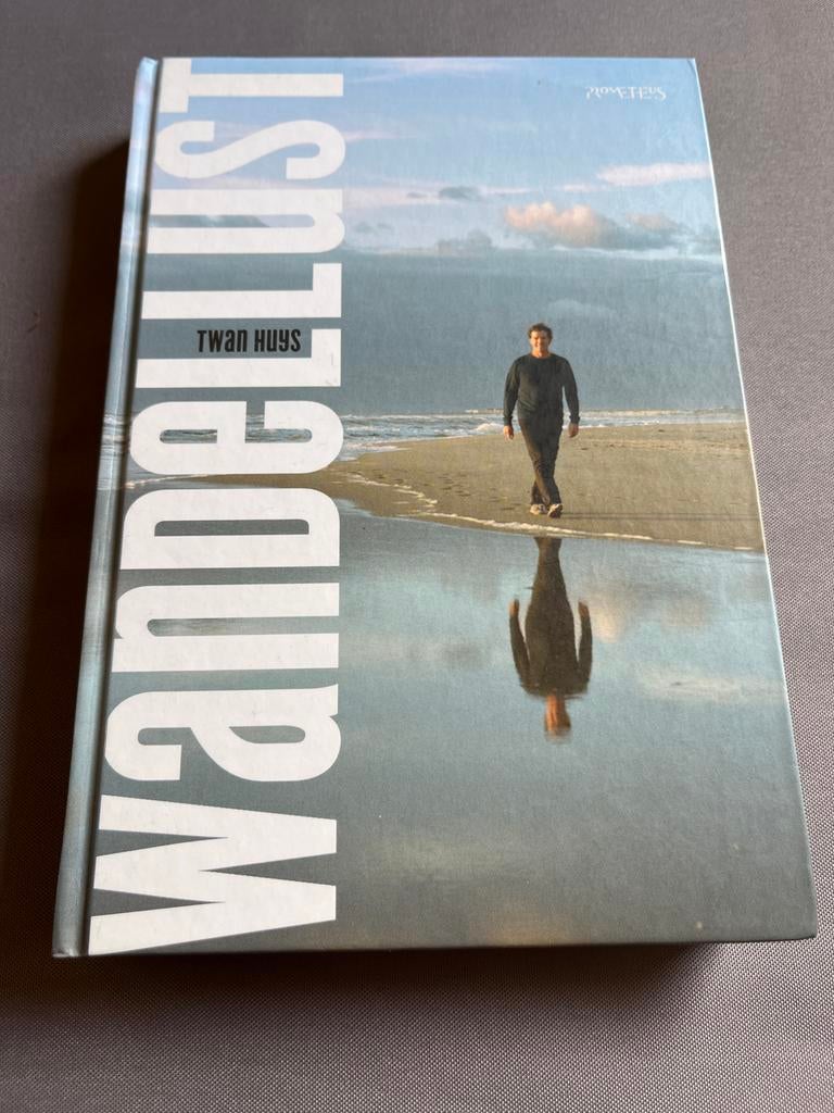 Wanderlust - Twan Huys, Ophalen of Verzenden, Zo goed als nieuw, Overige onderwerpen