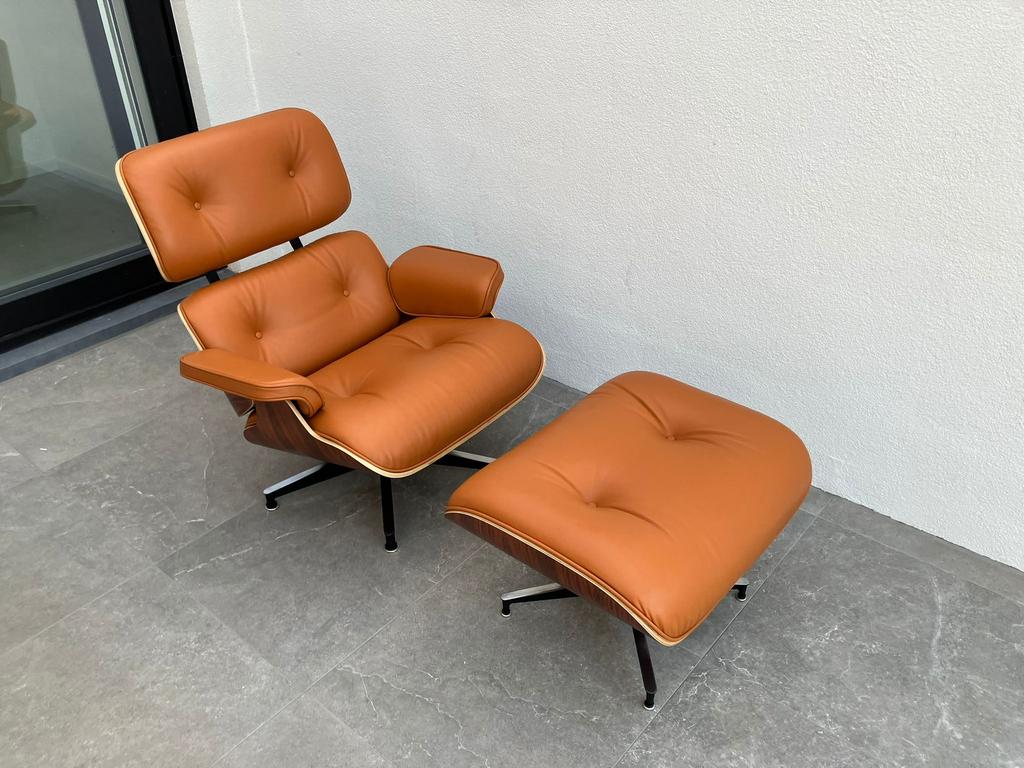 Herman Miller USA Eames lounge chair & Ottoman Palissander, Ophalen of Verzenden, Vierpersoons of meer, Hout, Minder dan 150 cm