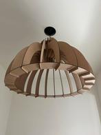 Grote minimalistische design hanglamp van Tjalle en Jasper, Ophalen, Zo goed als nieuw, Hout, 50 tot 75 cm