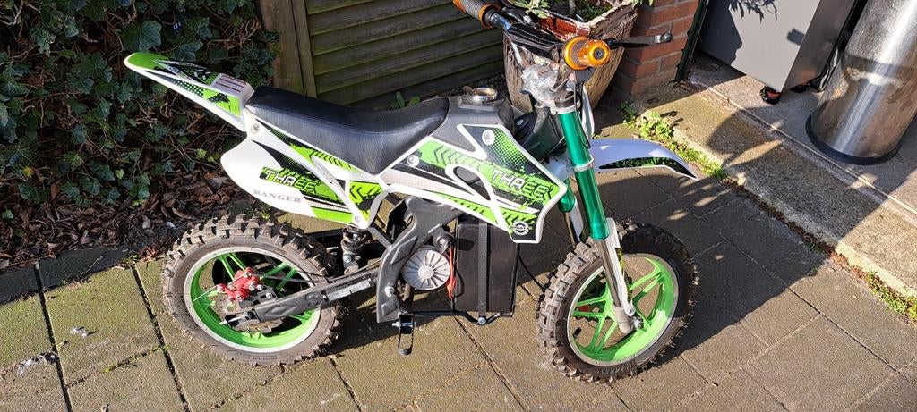 Nieuwe Crossmotor - Accu's te vervangen, Fietsen en Brommers, Ophalen, Zo goed als nieuw, Overige merken