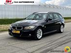 BMW 3-serie Touring 318i Corporate Lease Luxury Line, Auto's, BMW, Euro 5, Zwart, 4 cilinders, Zwart