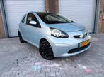 Toyota Aygo 1.0 Airco Carplay Navigatie Zuinig, Stof, 68 pk, Handgeschakeld, Vierwielaandrijving