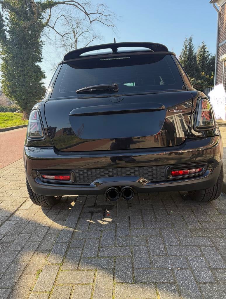 Facelift achterbumper en sideskirts mini cooper s r56, Auto-onderdelen, Gebruikt, Ophalen of Verzenden, Mini, Bumper