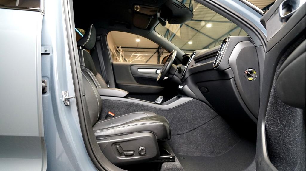 Volvo XC40 Volvo XC40 1.5 T5 Recharge 193kW/262pk DKG7 R-Des, Met garantie (alle), USB, Plug-in hybride, Bedrijf