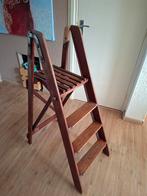 Houten huishoudtrap vintage, bruinrood., Ophalen, Gebruikt, Trap, Opvouwbaar of Inschuifbaar