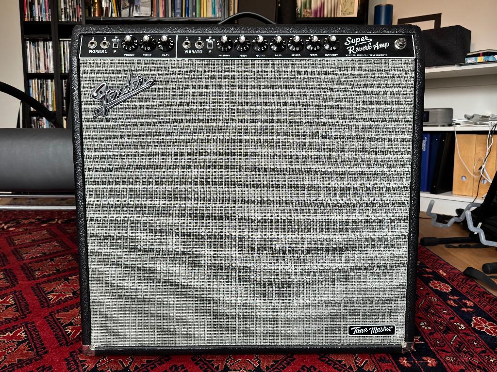 Fender Tone Master Super Reverb, Muziek en Instrumenten, Versterkers | Bas en Gitaar, Zo goed als nieuw, Gitaar, Minder dan 50 watt