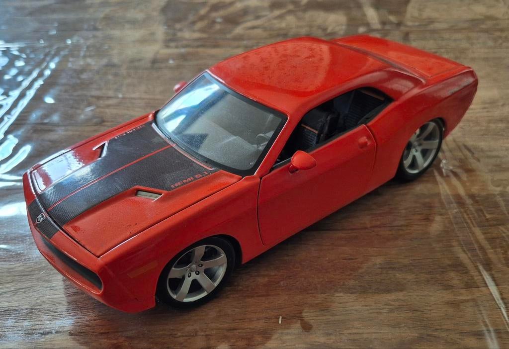 Maisto Dodge Challenger Hemi 1/18 Diecast Modelauto, Ophalen of Verzenden, Gebruikt, Auto, Maisto