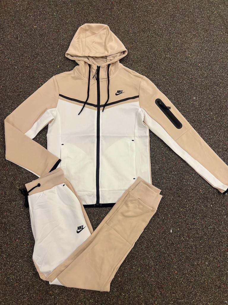 Nike trainingspak, Ophalen of Verzenden