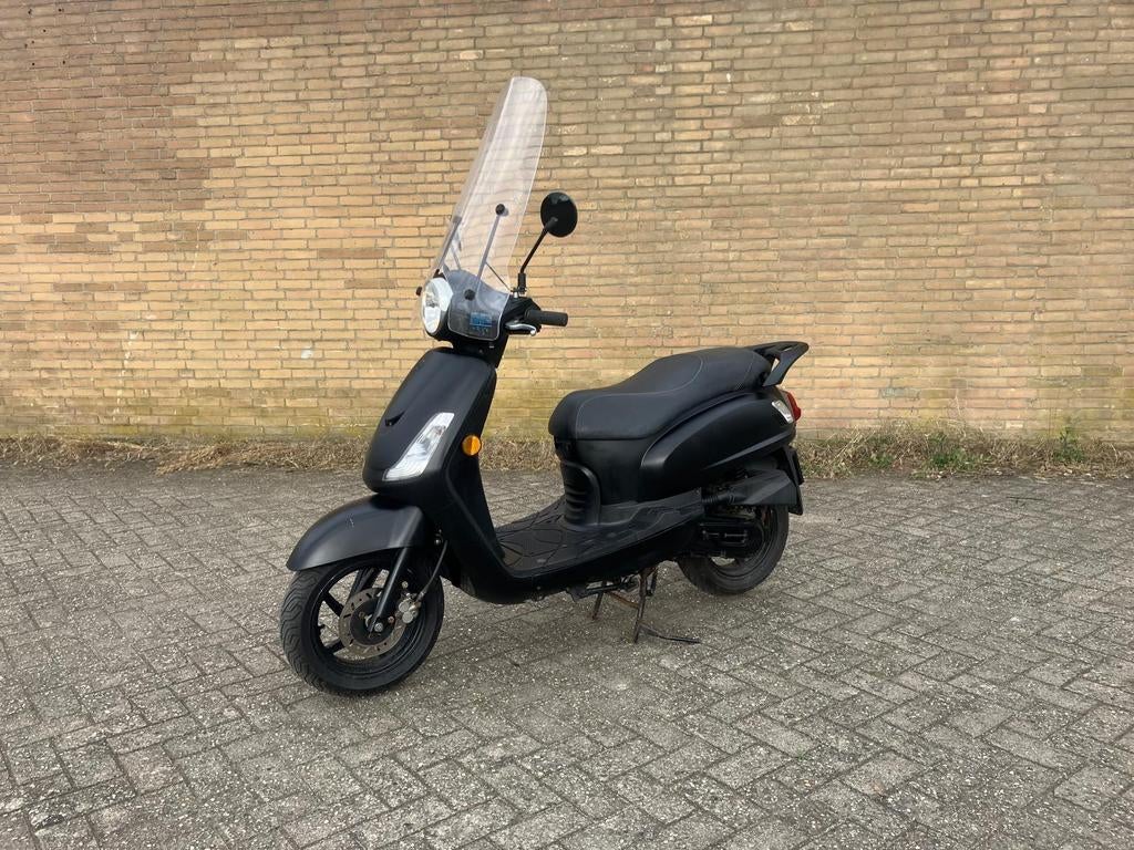 Sym Fiddle 2 - 9400km - Hoogste bod donderdag ophalen, Fietsen en Brommers, Ophalen of Verzenden, Zo goed als nieuw