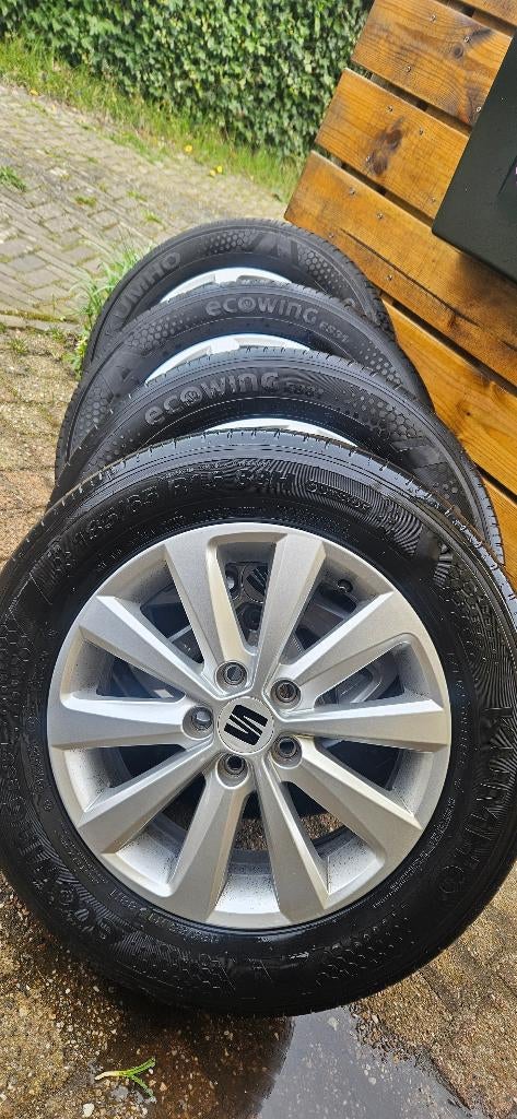 Originele Seat Ibiza KJ velgen te koop, In zeer goede staat!, Gebruikt, 15 inch, Velg(en), Personenwagen