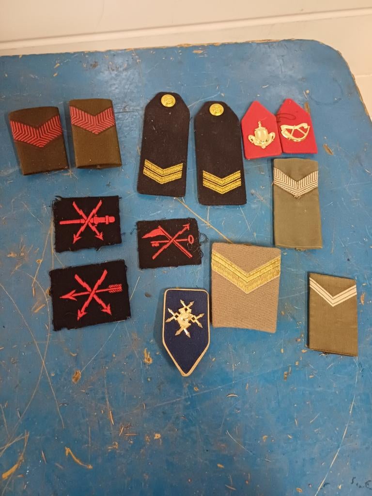 Emblemen, Verzamelen, Militaria | Algemeen, Ophalen of Verzenden, Landmacht, Nederland, Embleem of Badge