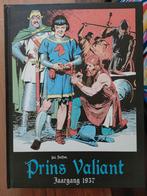 Prins Valiant Jaargang 1937 - Hal Foster - 1e druk 2010, Eén stripboek, Ophalen of Verzenden, Zo goed als nieuw, Hal Foster