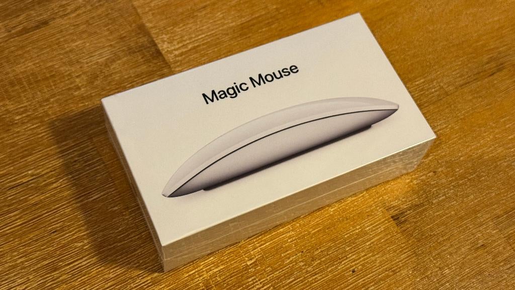Apple Magic Mouse - New, Computers en Software, Muizen, Muis, Nieuw, Ophalen of Verzenden, Draadloos