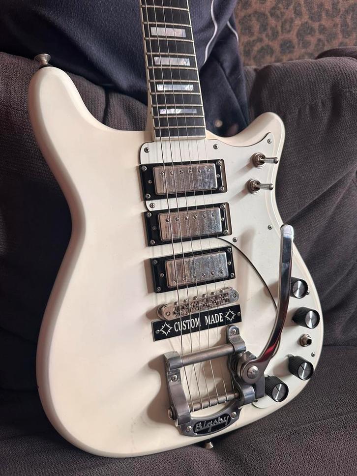 DR Daguet Crestwood Deluxe Boutique, Muziek en Instrumenten, Snaarinstrumenten | Gitaren | Elektrisch, Zo goed als nieuw, Solid body