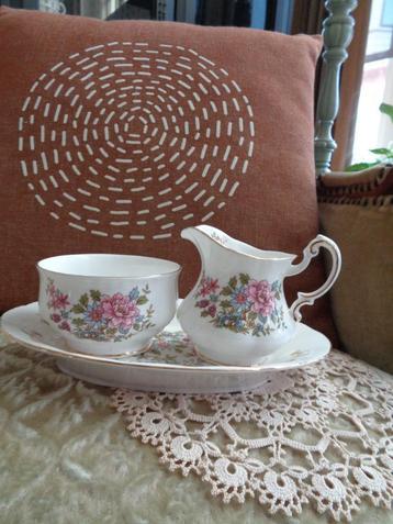 Brocant Engels Roomstel Mandarin Royal Standerd ** Mimosa ** beschikbaar voor biedingen