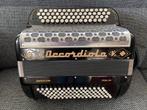 Accordiola knopaccordeon B griff, Met koffer, Ophalen of Verzenden, 96-bas, Knopaccordeon