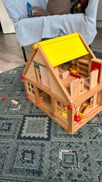Houten poppenhuis incl meubels, Kinderen en Baby's, Speelgoed | Babyspeelgoed, Ophalen of Verzenden