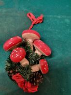 hanger paddenstoelen jaren 70 [b174], Diversen, Kerst, Ophalen of Verzenden, 'T Olde Gre-j, Info@toldegrej.nl, Endepoelstraat 20f Didam