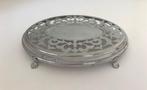 Franse opengewerkte roestvrij stalen ovalen onderzetter