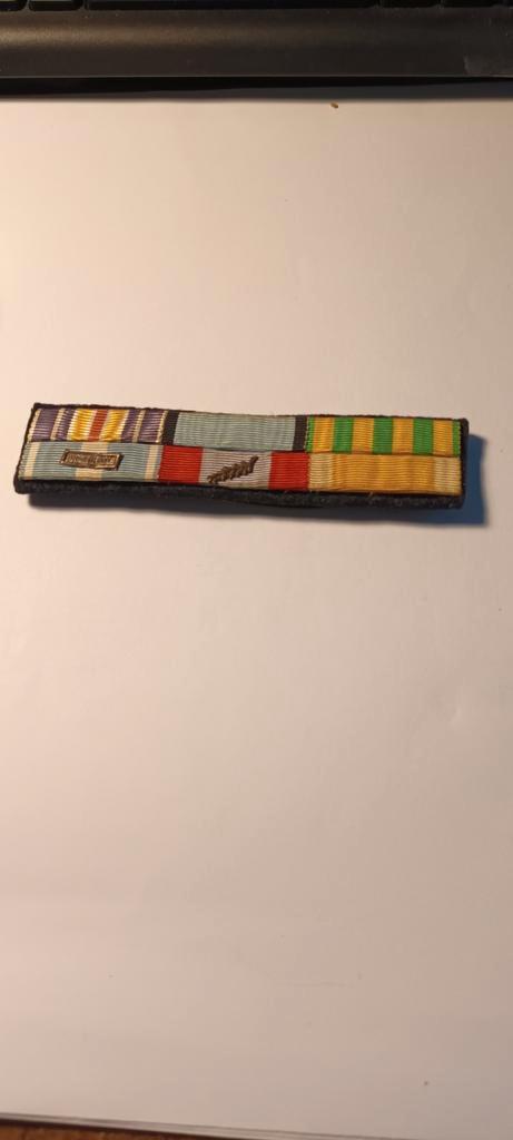 Lintjesbalk Militaire Onderscheidingen, Verzamelen, Militaria | Algemeen, Overige soorten, Lintje, Medaille of Wings, Nederland