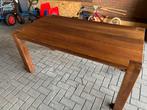 Stevige tafel, Gebruikt, Ophalen