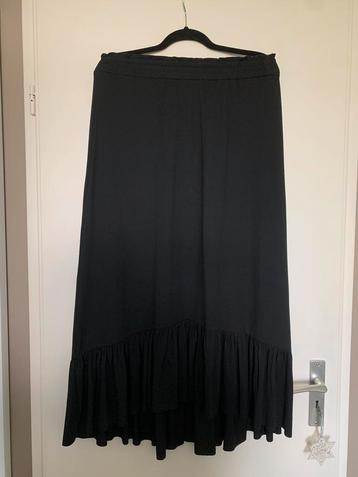AMBIKA  zwarte spaanse maxi rok met rekbare taille maat L