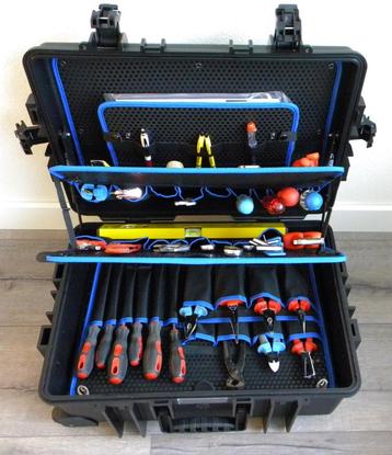 LAATSTE EKOF (Gereedschapskoffer) TOOLCASE MET TROLLEY beschikbaar voor biedingen