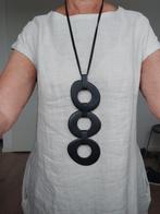 Design halsketting uit Zuid-Afrika, Met hanger, Kunststof, Zwart, Ophalen of Verzenden