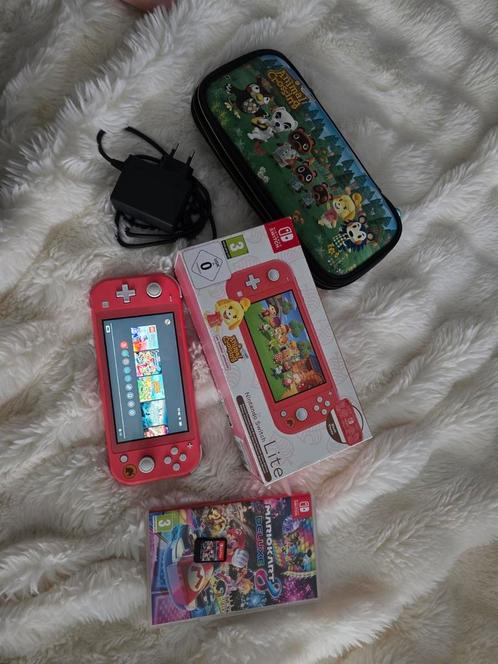 Switch Lite Animal Crossing: New Horizons Isabelle Aloha Edi, Spelcomputers en Games, Spelcomputers | Nintendo Switch Lite, Zo goed als nieuw