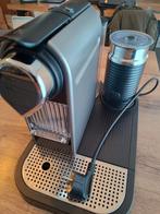 Krups Nespresso Koffiemachine met Melkopschuimer, Witgoed en Apparatuur, Koffiezetapparaten, Ophalen, Koffiemachine, Zo goed als nieuw
