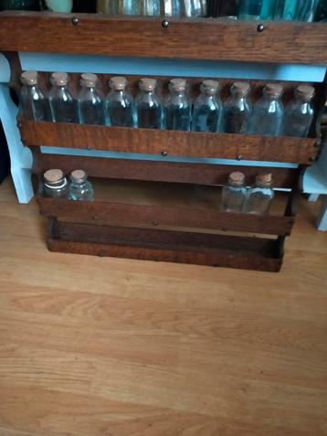 Vintage kruidenrek keukenrek beschikbaar voor biedingen