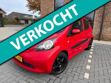 Toyota Aygo 1.0-12V + | Automaat | Airco | 5 Deurs beschikbaar voor biedingen