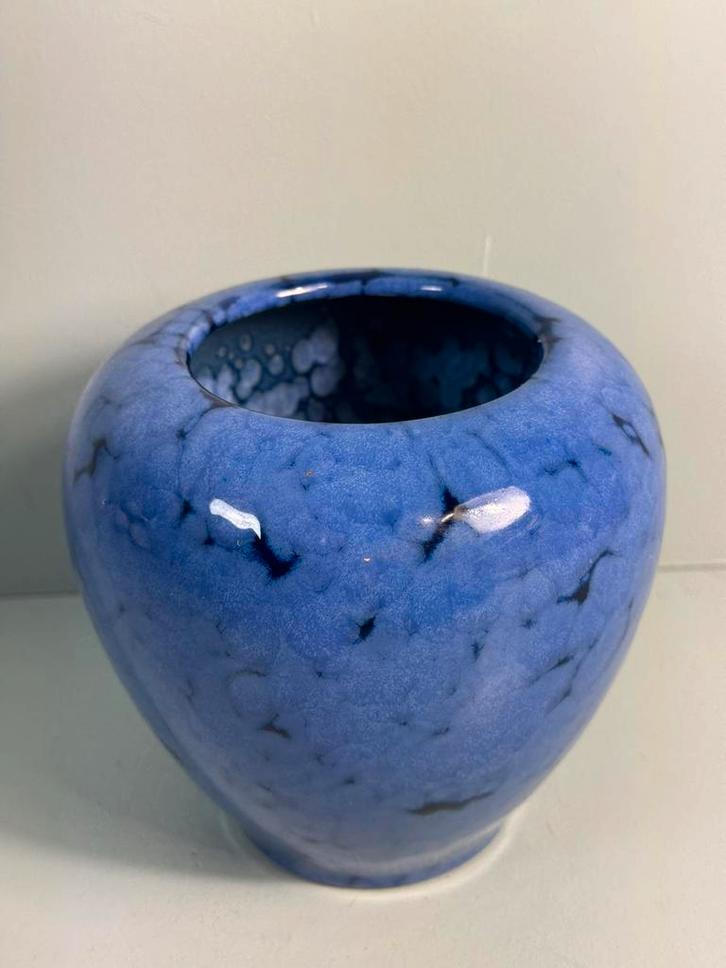 Vintage Blauw keramieken Vaasje, Huis en Inrichting, Woonaccessoires | Vazen, Gebruikt, Blauw, Minder dan 50 cm, Aardewerk of Porselein