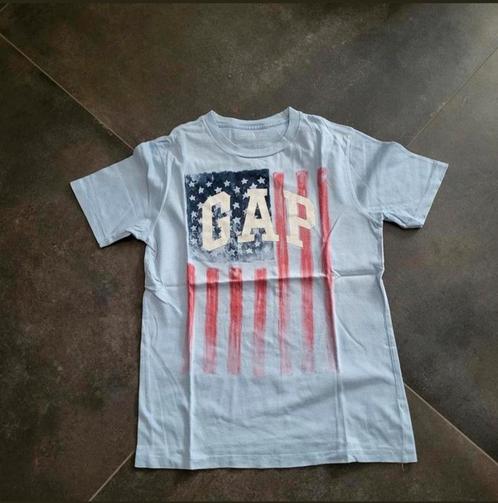 T shirt GAP, Kinderen en Baby's, Kinderkleding | Maat 122, Zo goed als nieuw, Jongen, Shirt of Longsleeve, Ophalen of Verzenden