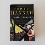 Beste vrienden - Sophie Hannah, Boeken, Thrillers, Gelezen, Ophalen of Verzenden, Sophie Hannah