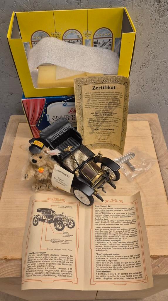 Schuco Oldtimer Opel Dr. Wagen 1909 + Steiff Teddy, Hobby en Vrije tijd, Modelauto's | 1:18, Overige merken, Schuco, Auto, Ophalen of Verzenden