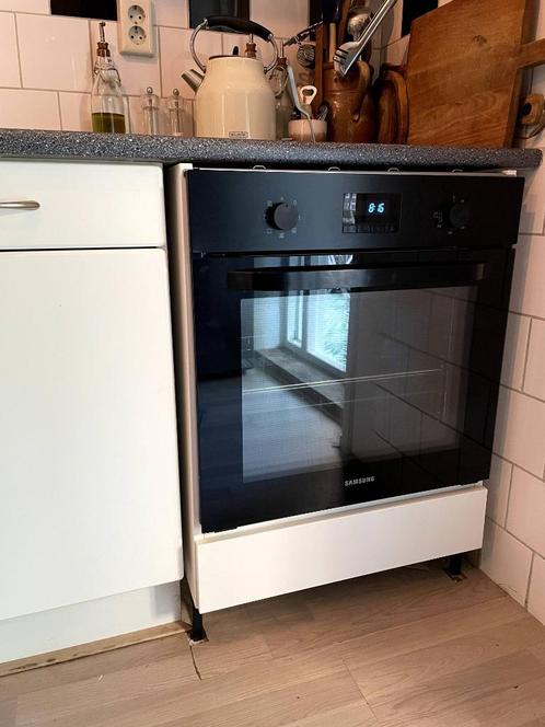 Samsung oven, Witgoed en Apparatuur, Ovens, Zo goed als nieuw, Inbouw, Oven, 45 tot 60 cm, 45 tot 60 cm, Hete lucht, Ophalen