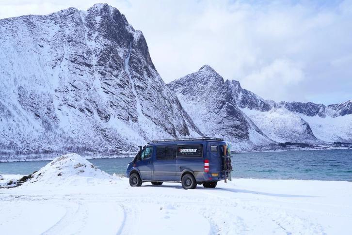 Mercedes Sprinter 4x4 campervan, Caravans en Kamperen, Campers, Particulier, tot en met 4, Buscamper of Camperbus, Mercedes-Benz
