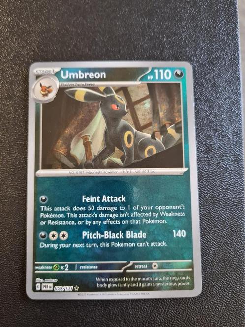 Umbreon EX 059 REVERSE POKEBALL Prismatic Evolutions Pokemon, Hobby en Vrije tijd, Verzamelkaartspellen | Pokémon, Nieuw, Losse kaart