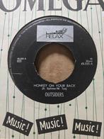 Outsiders - Monkey on your back, Gebruikt, 7 inch, Single, Ophalen of Verzenden